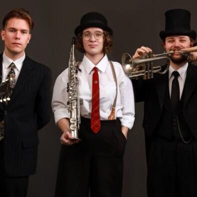 Фото The Entertainers